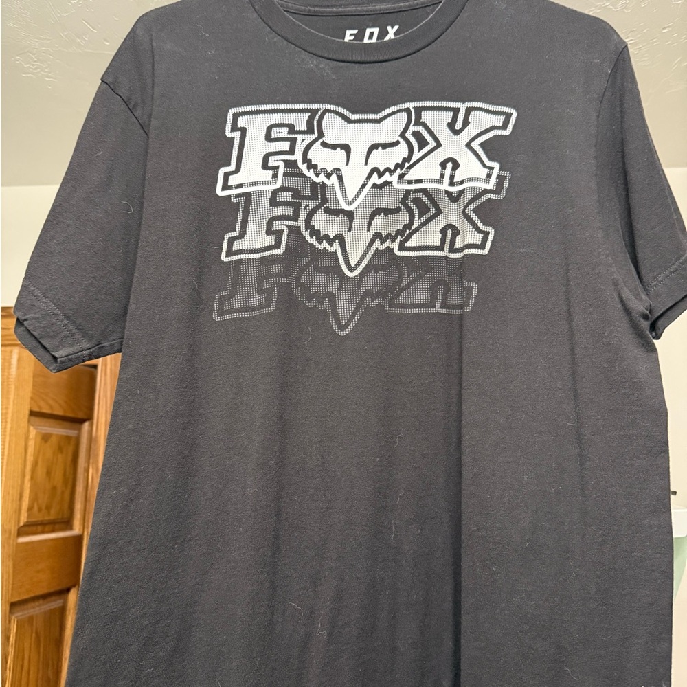 Fox Men's Black and Gray Graphic Tee